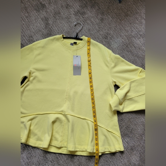 Sweatshirt - Picture 8 of 11